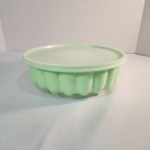 Vintage Mint Green Tupperware Jello Mold
